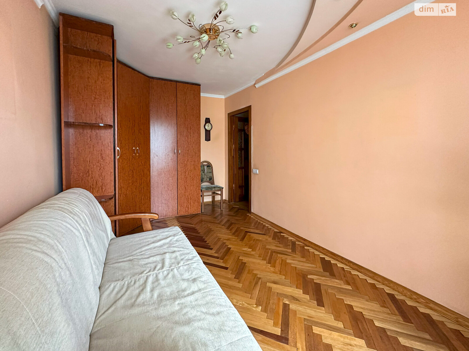 Продажа трехкомнатной квартиры в Львове, на ул. Панча Петра 18, район Голоско фото 1 Продажа трехкомнатной квартиры в Львове, на ул. Панча Петра 18, район Голоско фото 1
