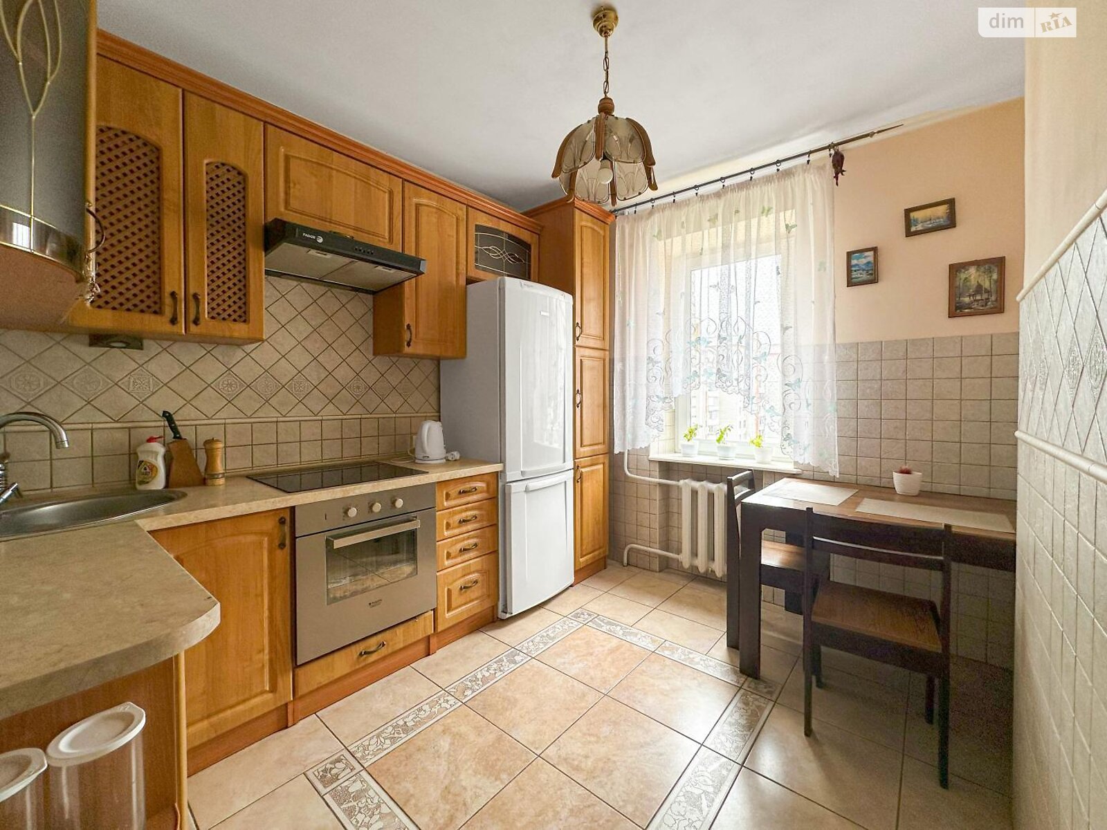Продажа трехкомнатной квартиры в Львове, на ул. Панча Петра 18, район Голоско фото 1 Продажа трехкомнатной квартиры в Львове, на ул. Панча Петра 18, район Голоско фото 1