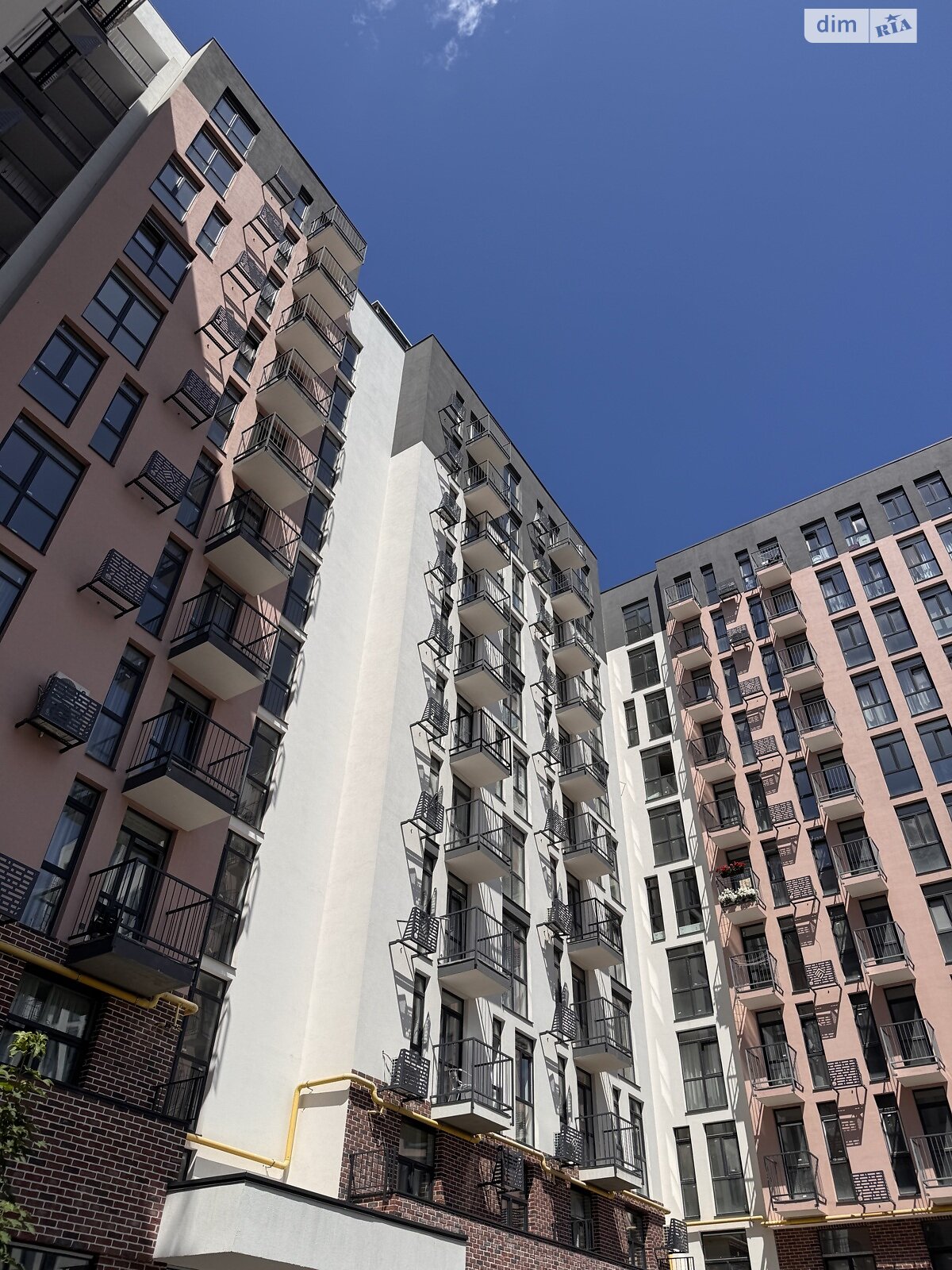 Продажа двухкомнатной квартиры в Львове, на ул. Под Голоском 16, район Голоско фото 1 Продажа двухкомнатной квартиры в Львове, на ул. Под Голоском 16, район Голоско фото 1