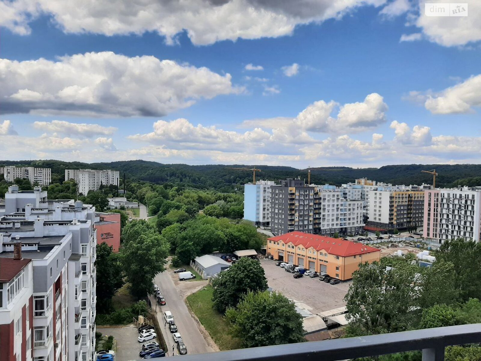 Продаж двокімнатної квартири в Львові, на вул. Під Голоском, район Голоско фото 1 Продаж двокімнатної квартири в Львові, на вул. Під Голоском, район Голоско фото 1