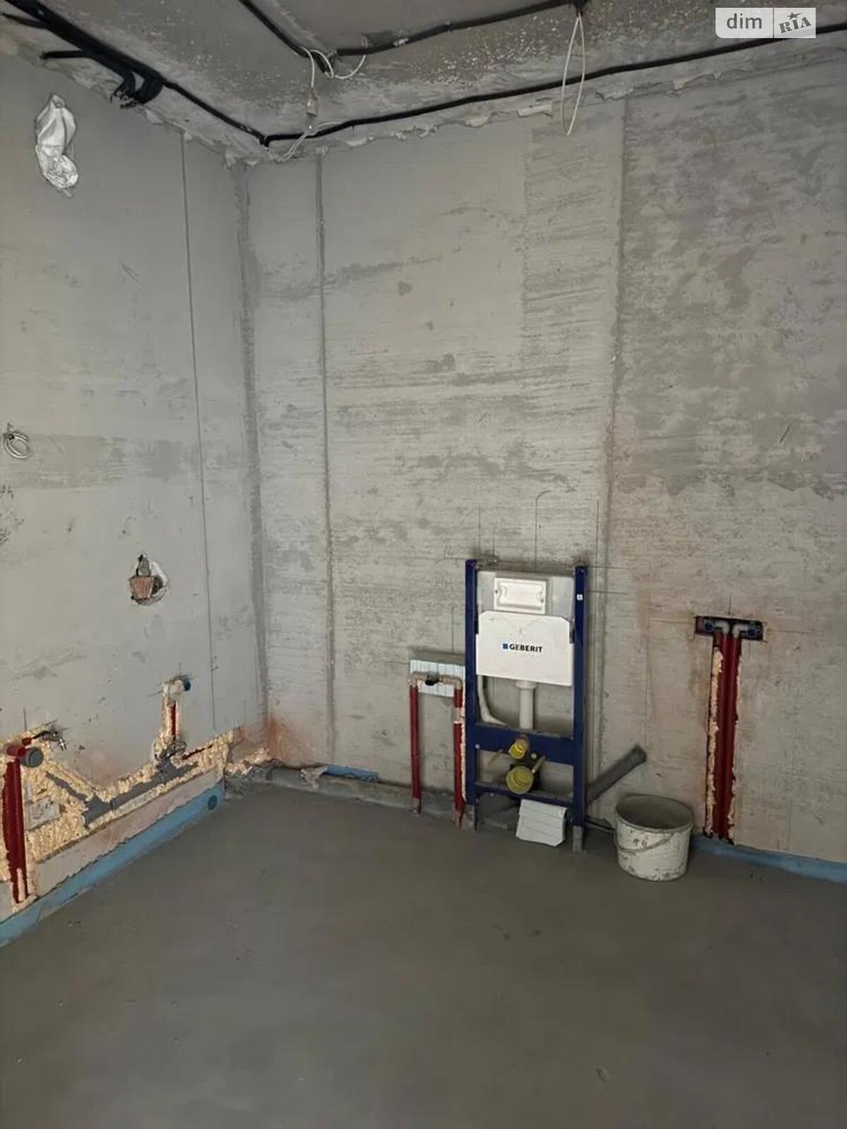 Продажа трехкомнатной квартиры в Львове, на ул. Под Голоском, район Голоско фото 1 Продажа трехкомнатной квартиры в Львове, на ул. Под Голоском, район Голоско фото 1