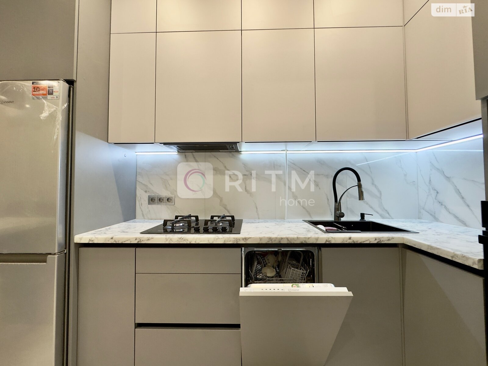 Продаж однокімнатної квартири в Львові, на вул. Під Голоском 16, район Голоско фото 1