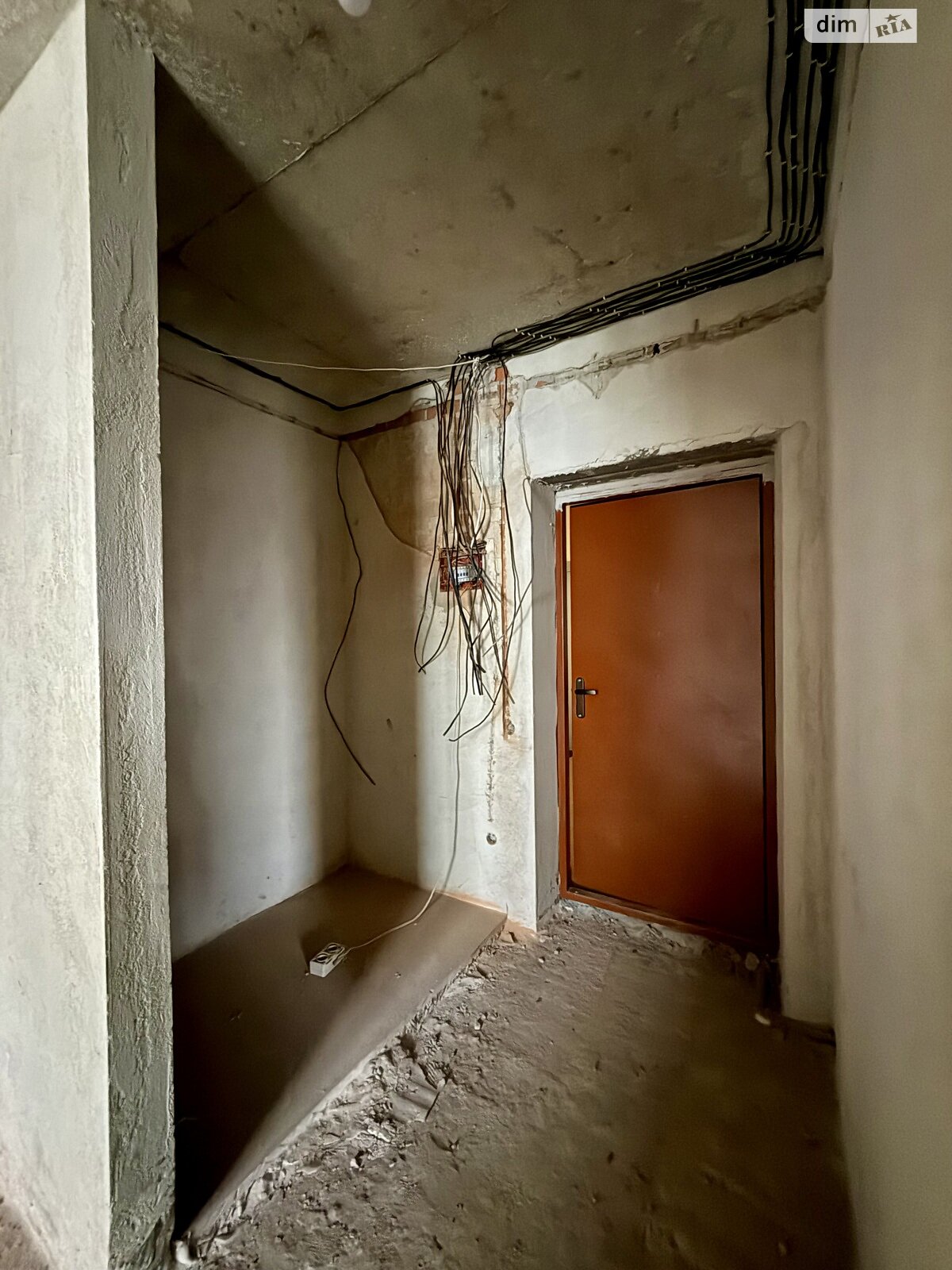 Продажа трехкомнатной квартиры в Львове, на ул. Под Голоском 15Б, район Голоско фото 1 Продажа трехкомнатной квартиры в Львове, на ул. Под Голоском 15Б, район Голоско фото 1