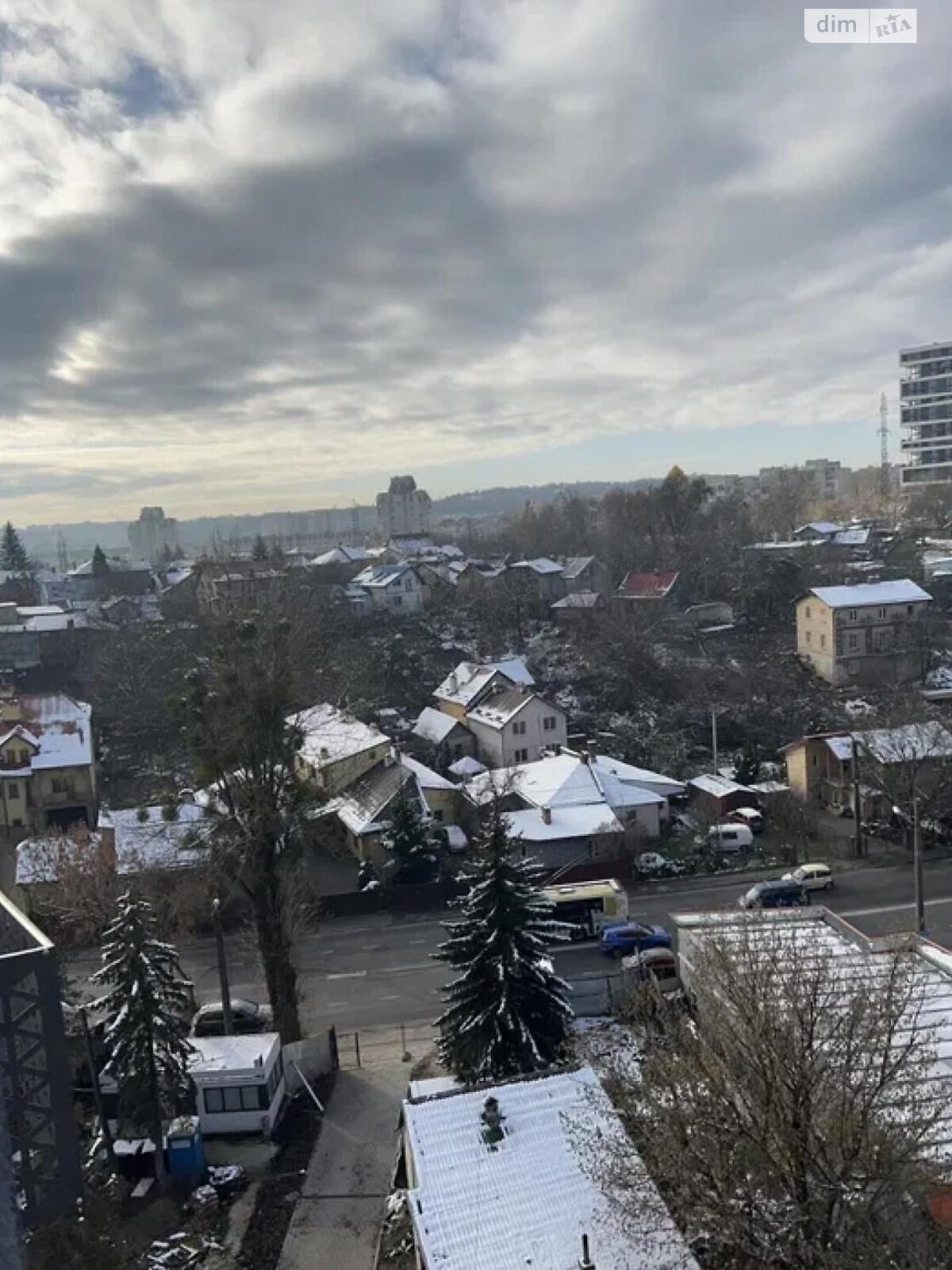 Продаж однокімнатної квартири в Львові, на вул. Топольна 4Б, район Голоско фото 1 Продаж однокімнатної квартири в Львові, на вул. Топольна 4Б, район Голоско фото 1