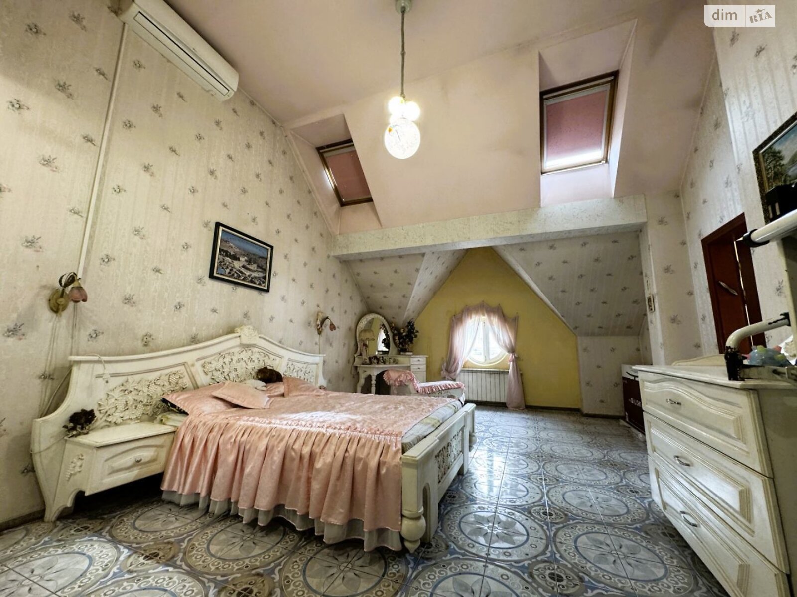 Продажа пятикомнатной квартиры в Львове, на ул. Гушалевича, фото 1