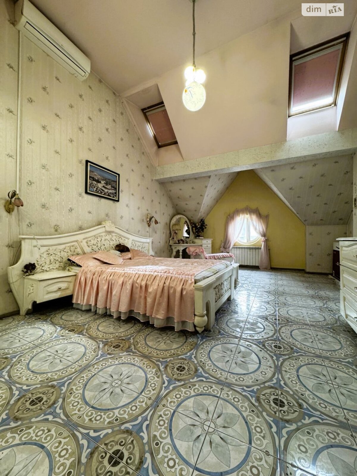 Продажа пятикомнатной квартиры в Львове, на ул. Гушалевича, фото 1