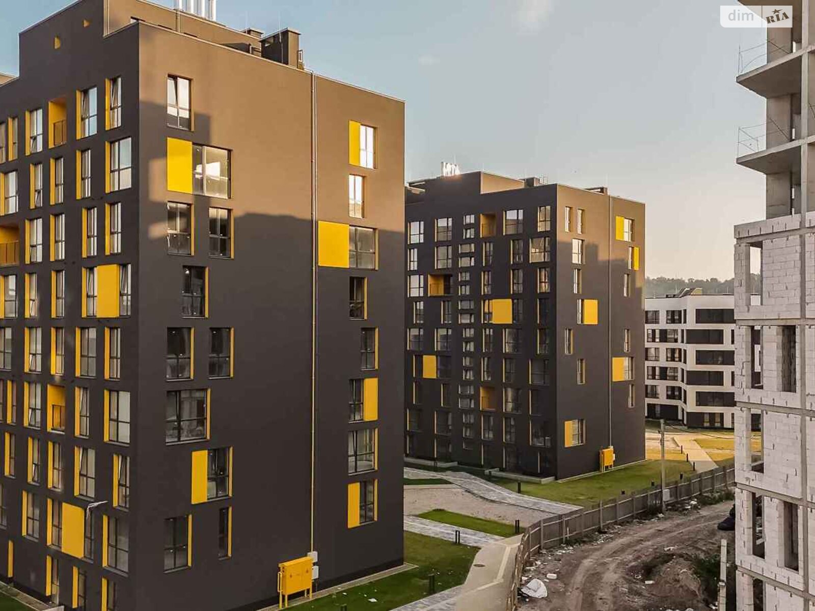 Продаж двокімнатної квартири в Львові, на вул. Хмельницького Богдана 207Г, фото 1 Продаж двокімнатної квартири в Львові, на вул. Хмельницького Богдана 207Г, фото 1