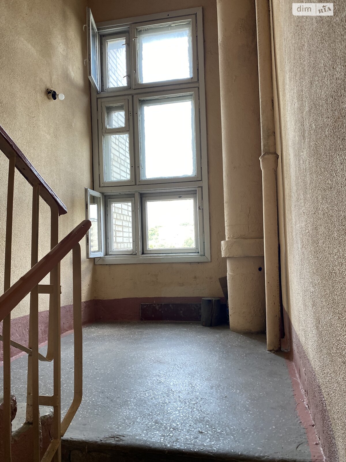 Продаж трикімнатної квартири в Львові, на вул. Хвильового Миколи 2, фото 1 Продаж трикімнатної квартири в Львові, на вул. Хвильового Миколи 2, фото 1