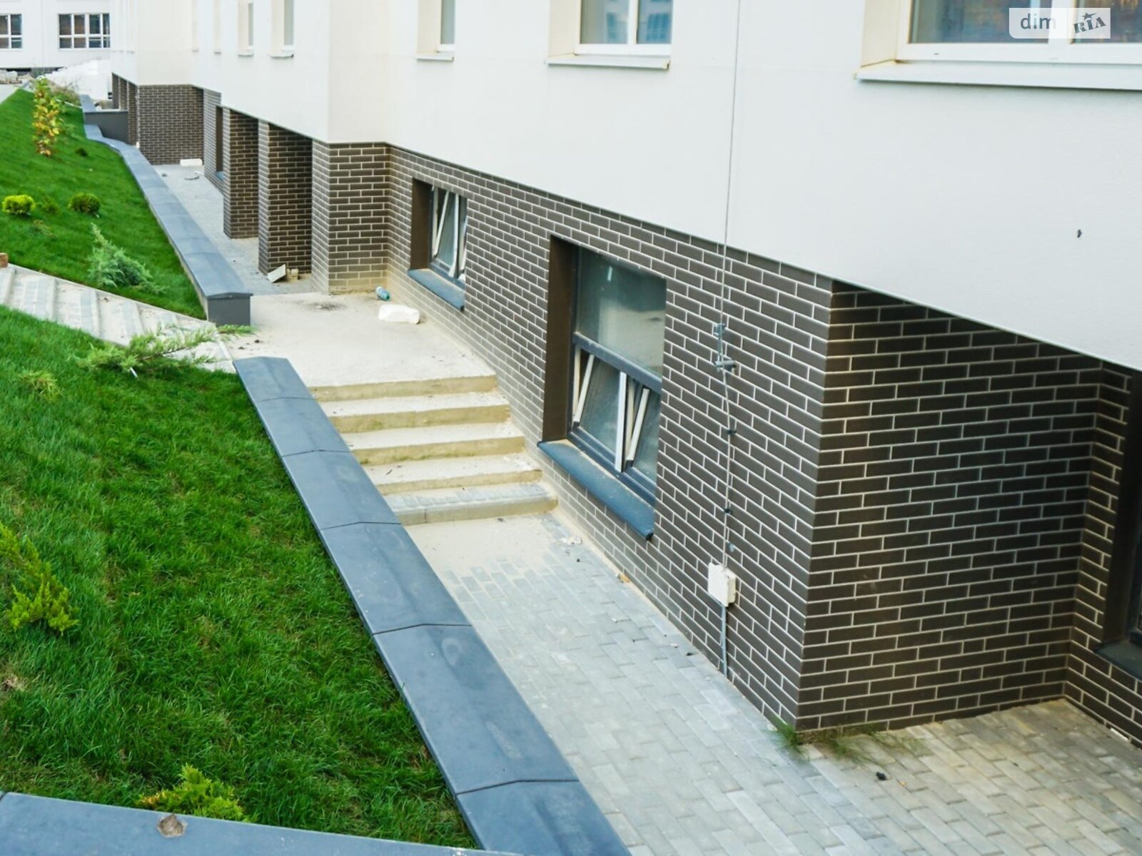 Продаж однокімнатної квартири в Львові, на вул. Залізнична 9Л, район Привокзальна фото 1 Продаж однокімнатної квартири в Львові, на вул. Залізнична 9Л, район Привокзальна фото 1