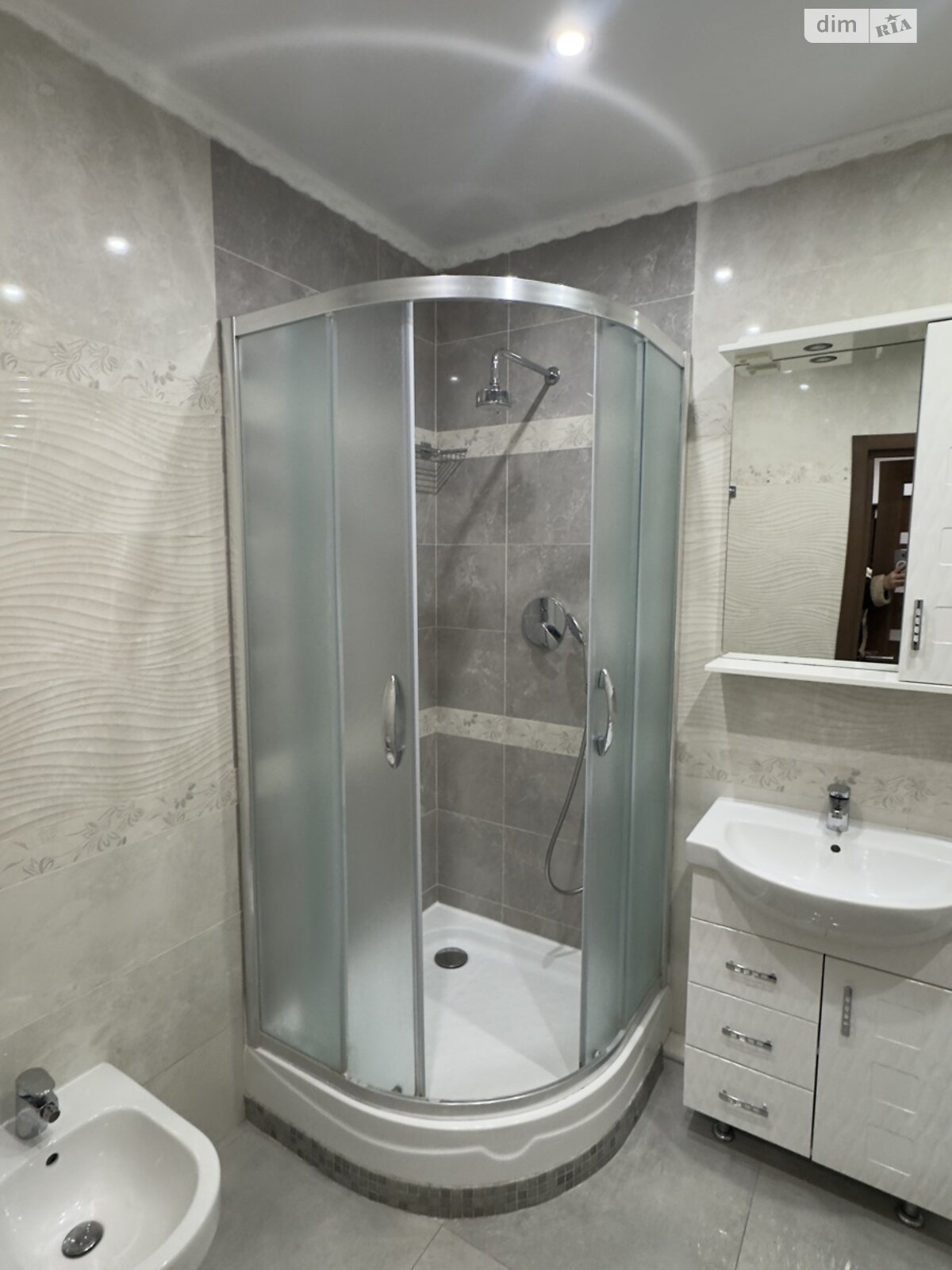 Продажа двухкомнатной квартиры в Львове, на ул. Железнодорожная 7П, район Зализнычный фото 1 Продажа двухкомнатной квартиры в Львове, на ул. Железнодорожная 7П, район Зализнычный фото 1