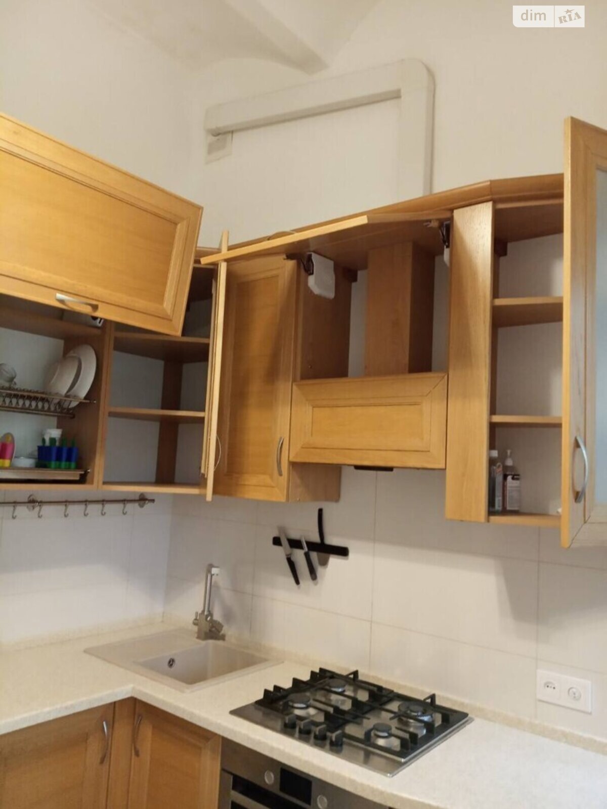Продажа трехкомнатной квартиры в Львове, на ул. Богуна Ивана 3, район Кастёловка фото 1 Продажа трехкомнатной квартиры в Львове, на ул. Богуна Ивана 3, район Кастёловка фото 1