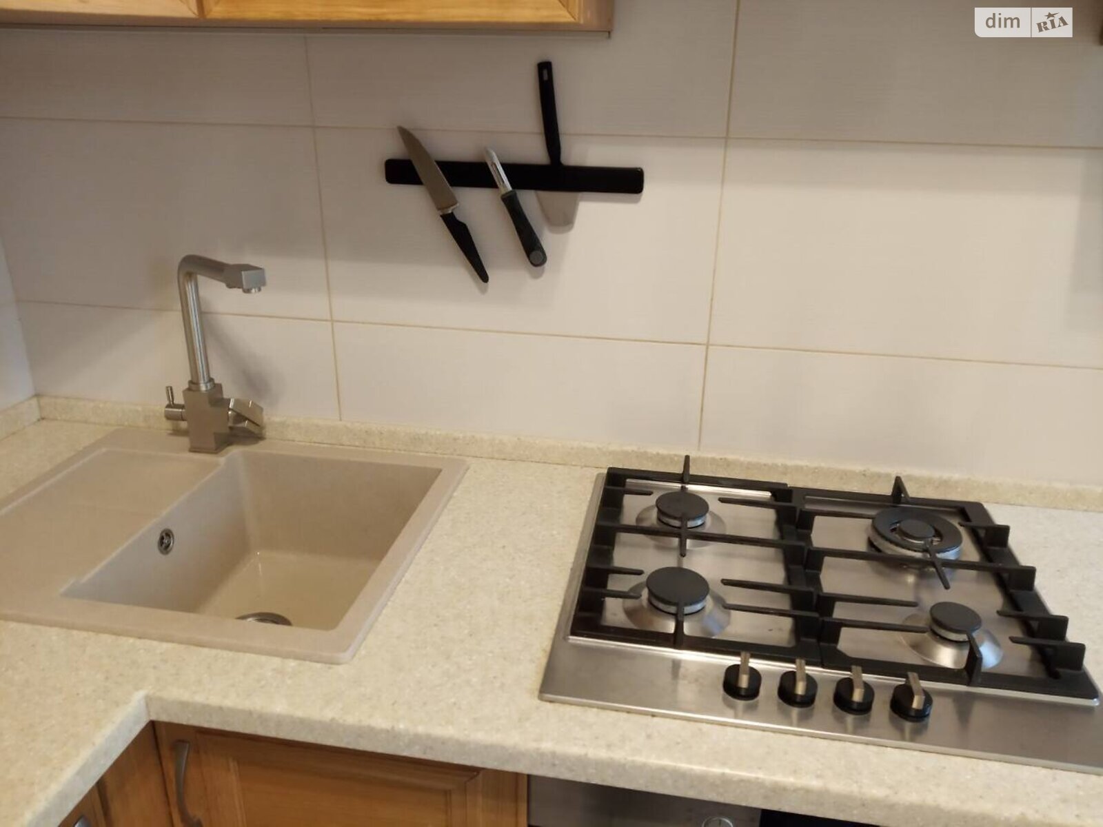 Продажа трехкомнатной квартиры в Львове, на ул. Богуна Ивана 3, район Кастёловка фото 1 Продажа трехкомнатной квартиры в Львове, на ул. Богуна Ивана 3, район Кастёловка фото 1