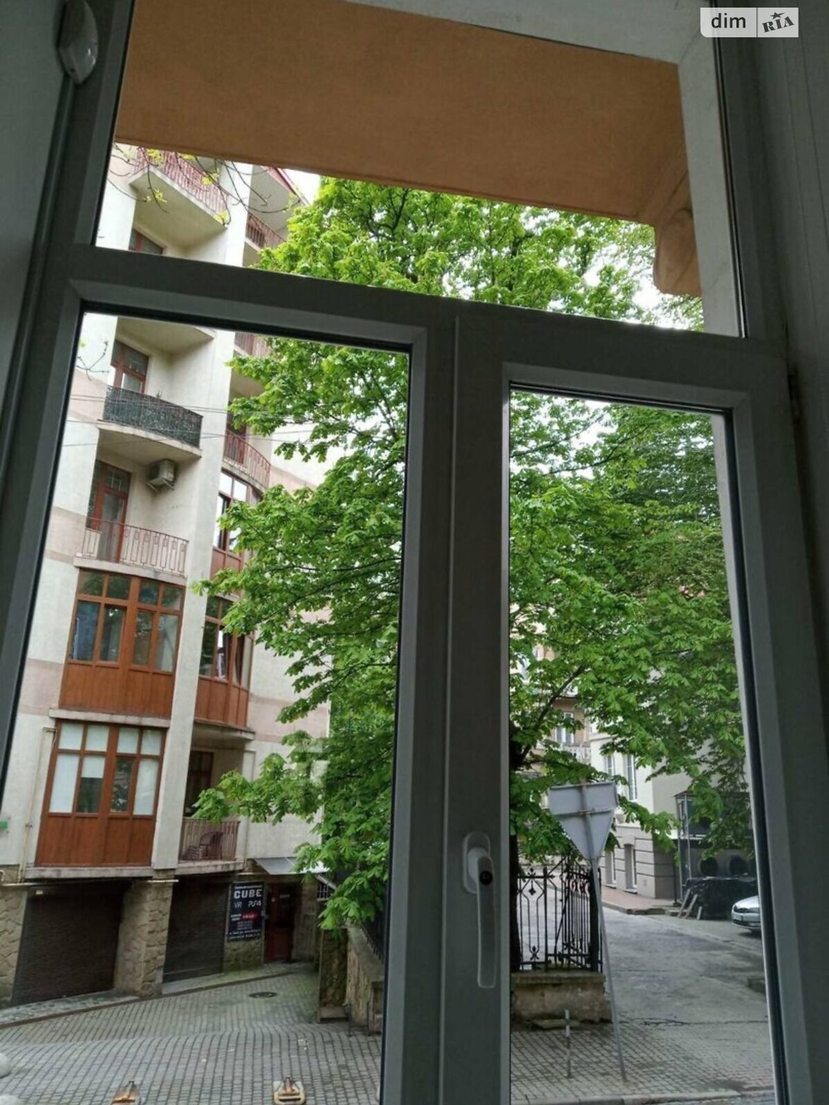 Продажа трехкомнатной квартиры в Львове, на ул. Богуна Ивана 3, район Кастёловка фото 1 Продажа трехкомнатной квартиры в Львове, на ул. Богуна Ивана 3, район Кастёловка фото 1