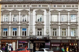 Продажа двухкомнатной квартиры в Львове, на просп. Свободы 35, район Площадь Рынок фото 2