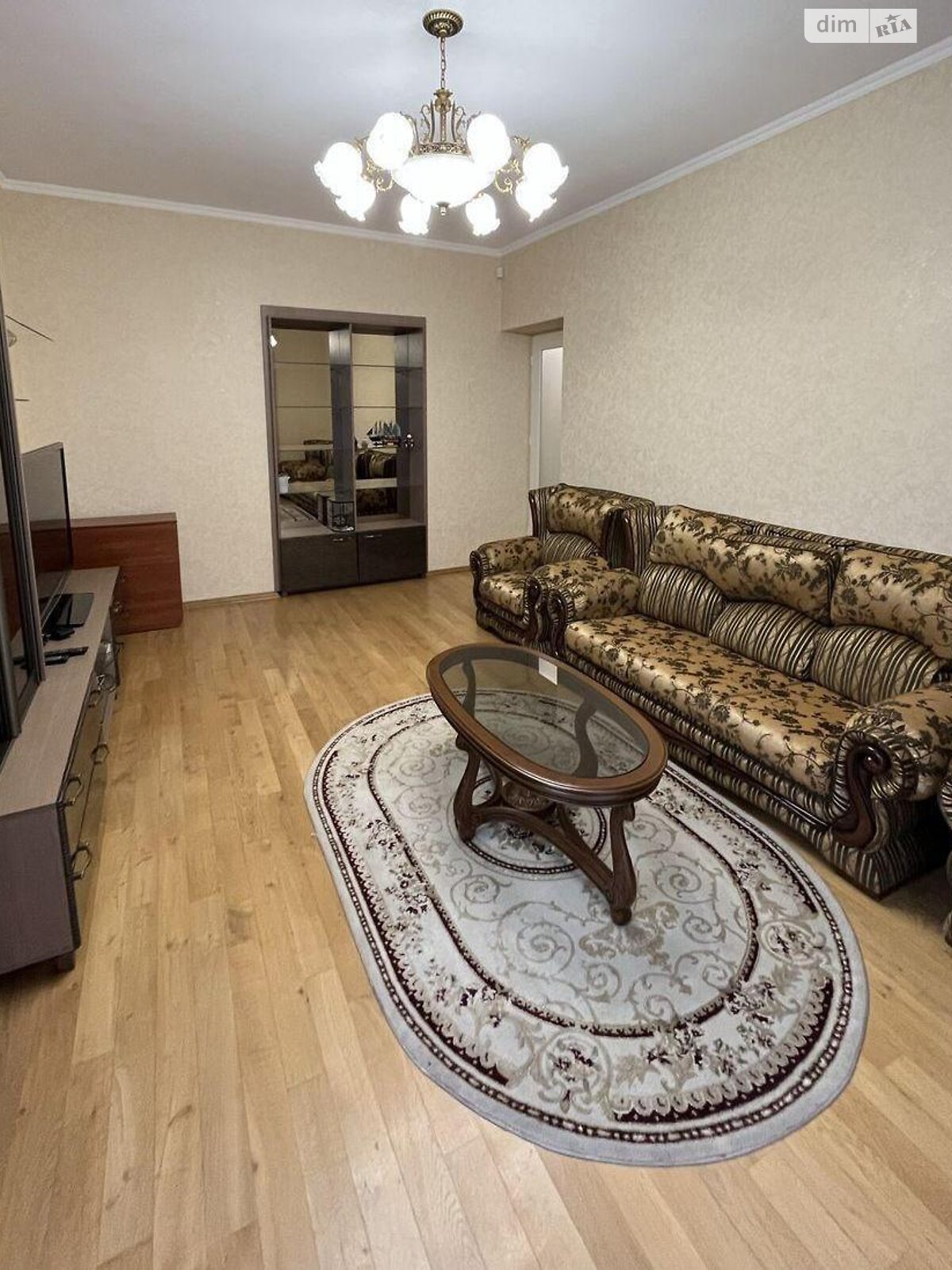 Продажа трехкомнатной квартиры в Львове, на ул. Захариевича 2, район Кастёловка фото 1 Продажа трехкомнатной квартиры в Львове, на ул. Захариевича 2, район Кастёловка фото 1