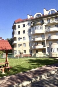Продажа трехкомнатной квартиры в Львове, на ул. Олеся Александра 25, район Кастёловка фото 2