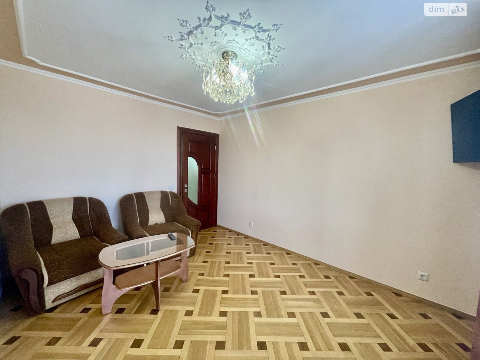 Продаж трикімнатної квартири в Львові, на вул. Черкаська, район Кайзервальд фото 1 Продаж трикімнатної квартири в Львові, на вул. Черкаська, район Кайзервальд фото 1