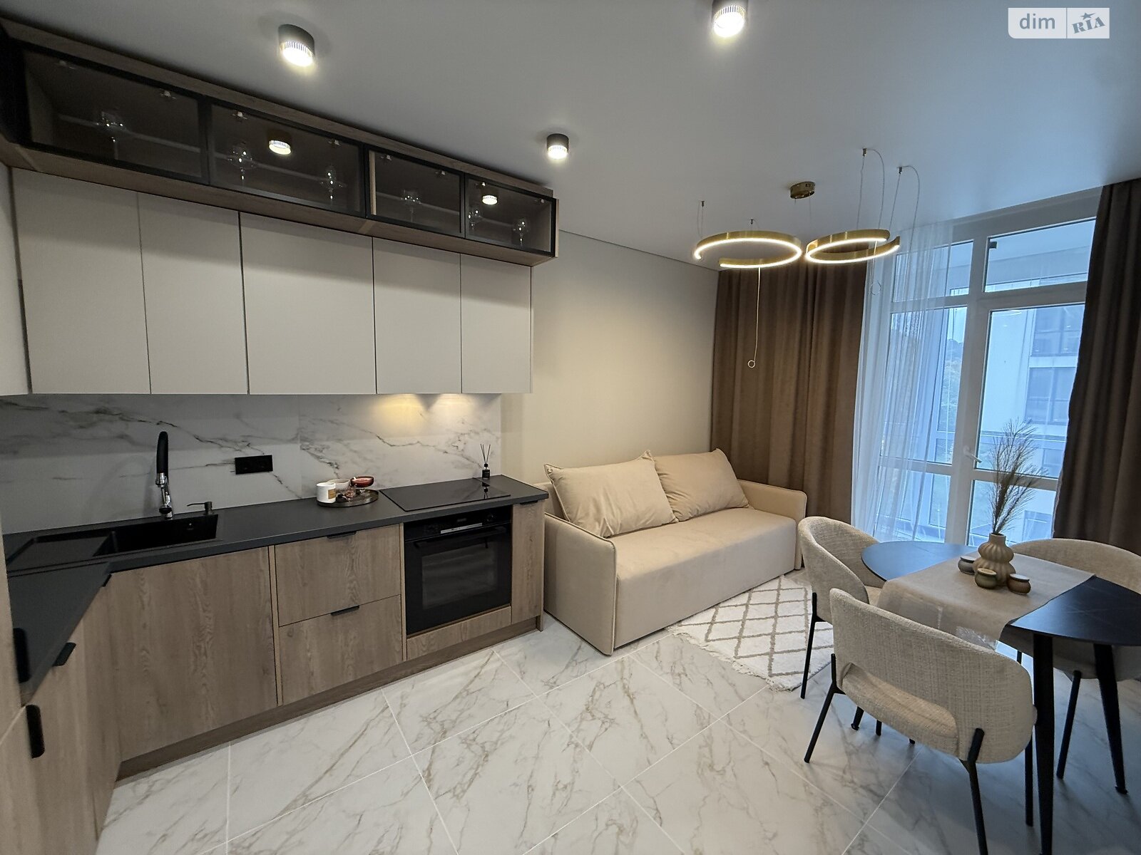 Продаж однокімнатної квартири в Львові, на вул. Хмельницького Богдана 116, район Кайзервальд фото 1 Продаж однокімнатної квартири в Львові, на вул. Хмельницького Богдана 116, район Кайзервальд фото 1