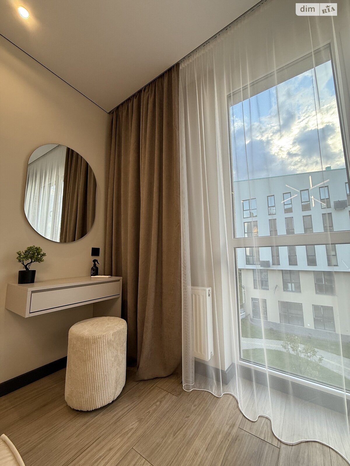 Продаж однокімнатної квартири в Львові, на вул. Хмельницького Богдана 116, район Кайзервальд фото 1 Продаж однокімнатної квартири в Львові, на вул. Хмельницького Богдана 116, район Кайзервальд фото 1