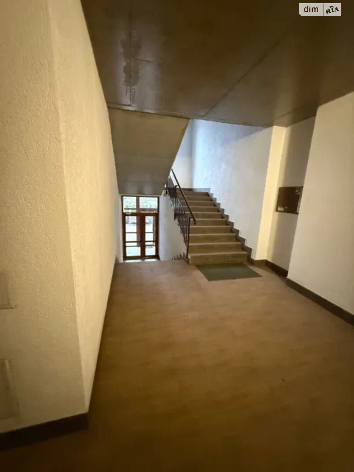 Продажа четырехкомнатной квартиры в Львове, на ул. Хмельницкого Богдана 220, район Кайзервальд фото 1