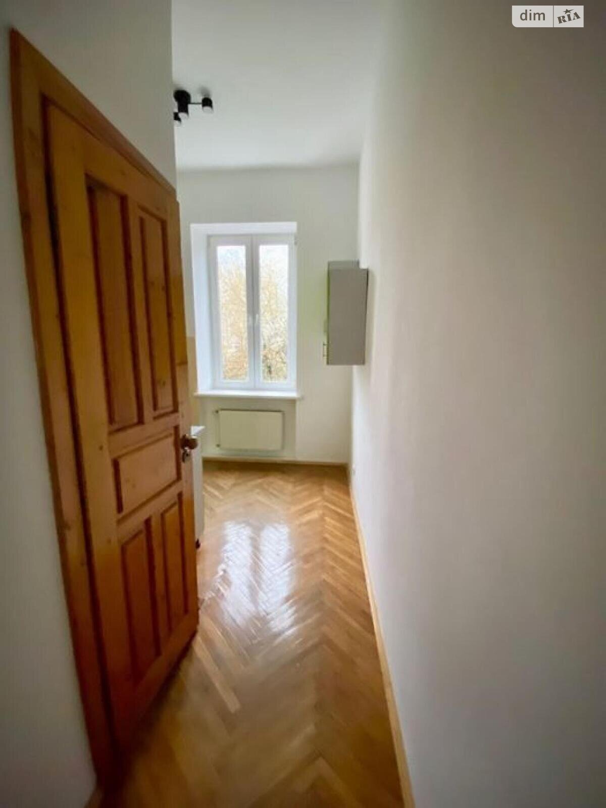 Продаж двокімнатної квартири в Львові, на вул. Личаківська 21, район Кайзервальд фото 1 Продаж двокімнатної квартири в Львові, на вул. Личаківська 21, район Кайзервальд фото 1