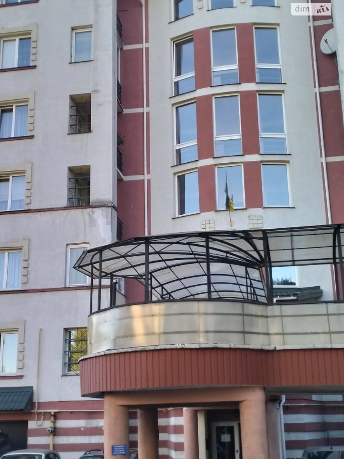 Продажа трехкомнатной квартиры в Львове, на ул. Нежинская 29В, район Кайзервальд фото 1 Продажа трехкомнатной квартиры в Львове, на ул. Нежинская 29В, район Кайзервальд фото 1