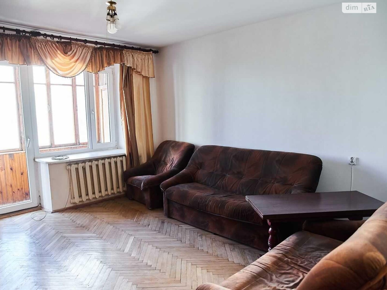 Продажа трехкомнатной квартиры в Львове, на ул. Шафарика 6, район Кайзервальд фото 1