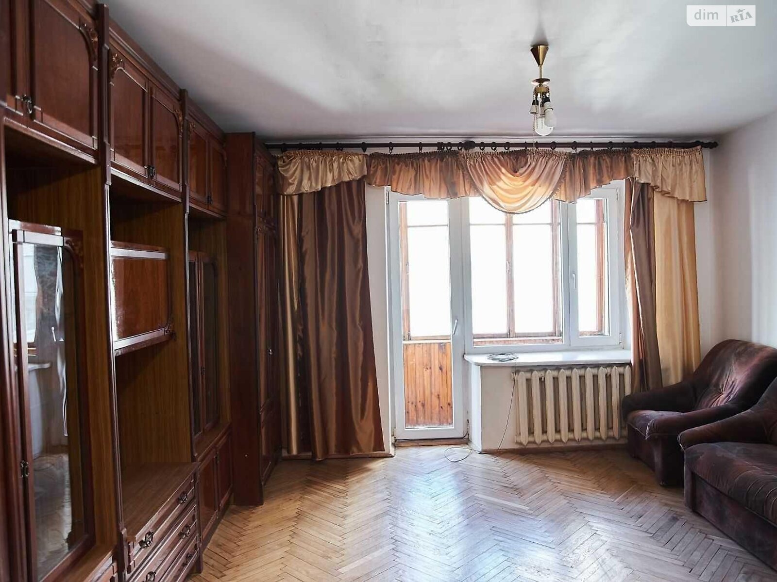 Продажа трехкомнатной квартиры в Львове, на ул. Шафарика 6, район Кайзервальд фото 1