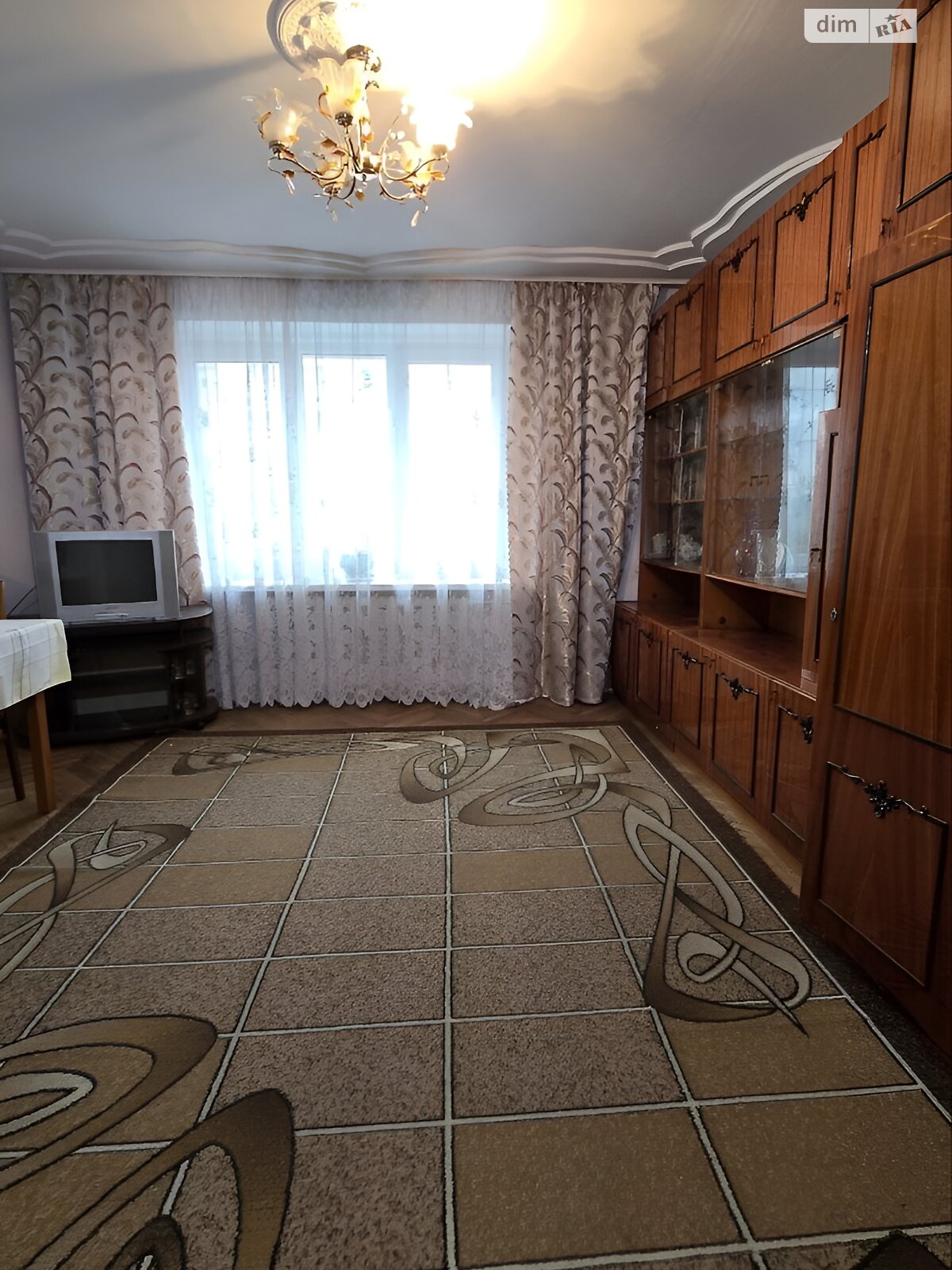 Продажа четырехкомнатной квартиры в Львове, на ул. Китайская 10, фото 1 Продажа четырехкомнатной квартиры в Львове, на ул. Китайская 10, фото 1