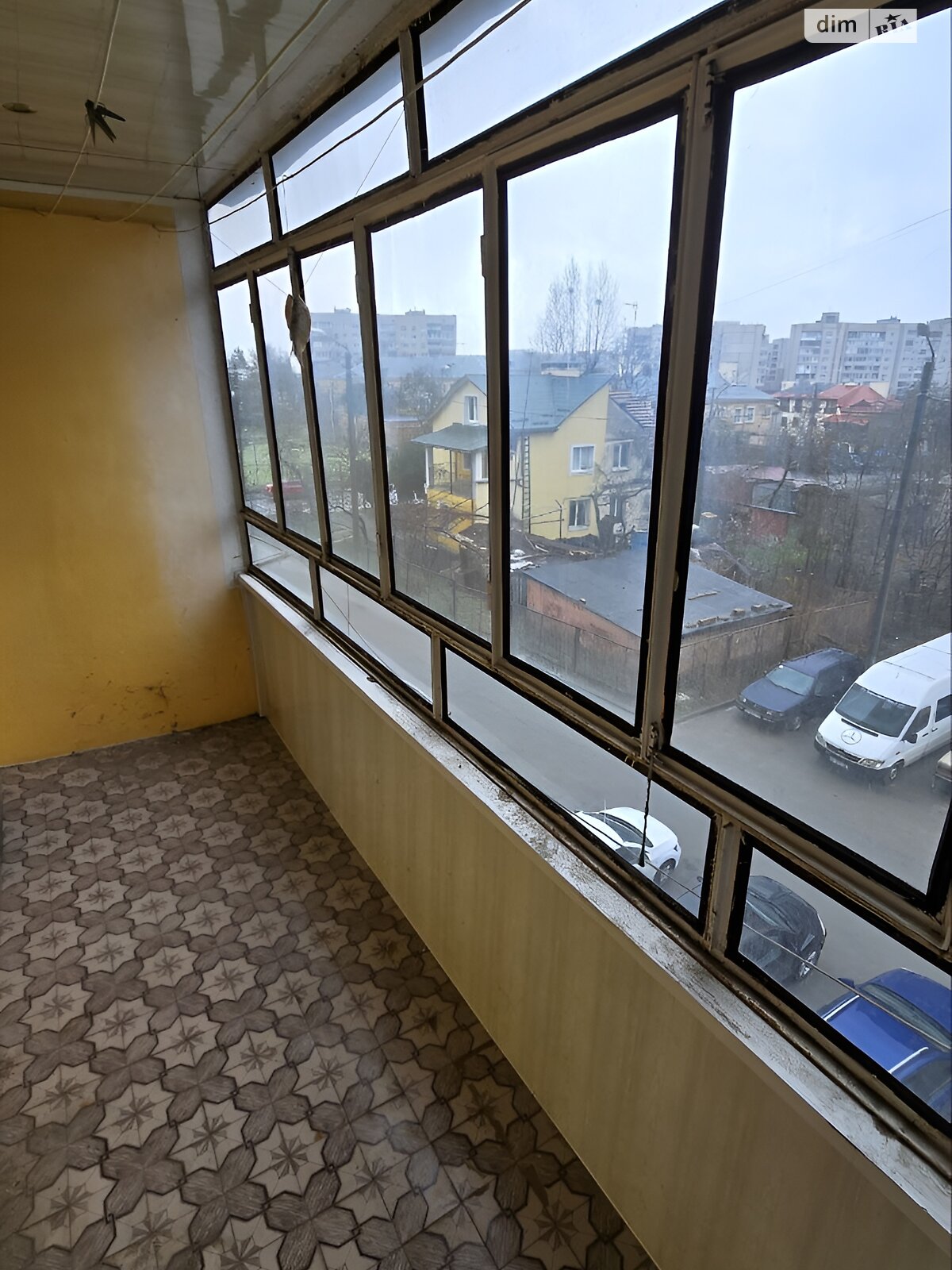 Продажа четырехкомнатной квартиры в Львове, на ул. Китайская 10, фото 1 Продажа четырехкомнатной квартиры в Львове, на ул. Китайская 10, фото 1