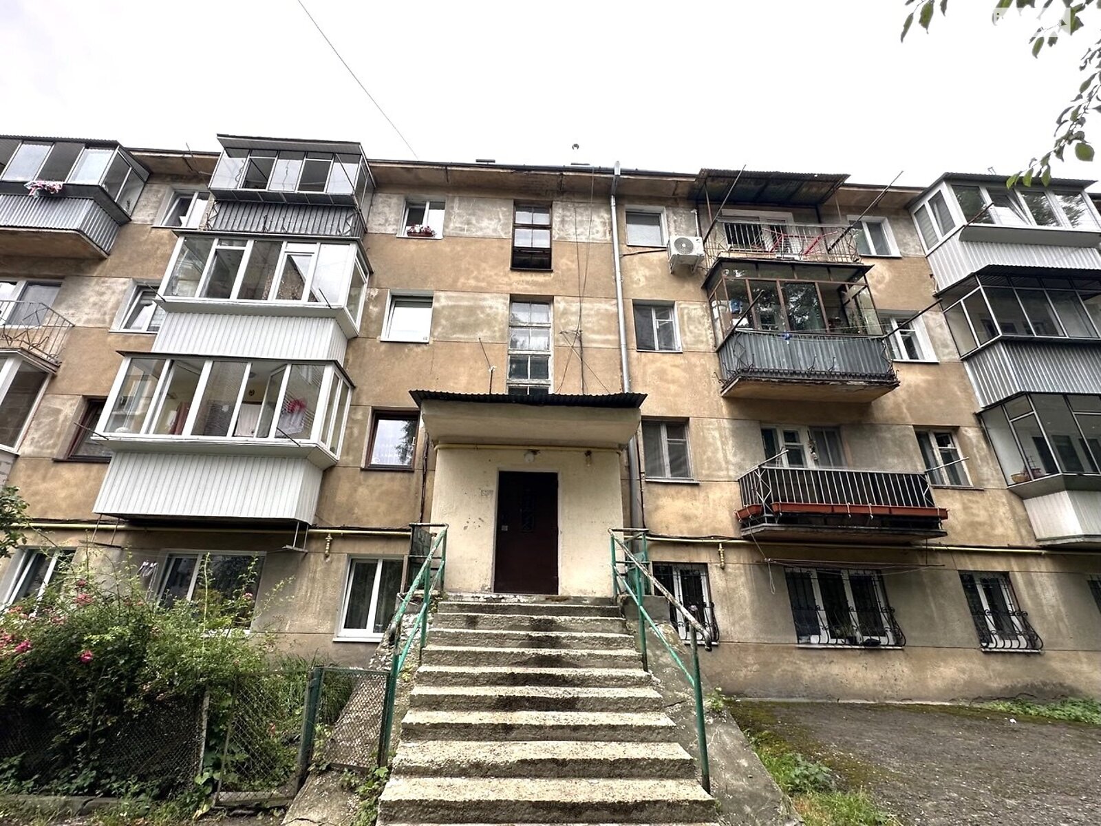 Продаж двокімнатної квартири в Львові, на вул. Клепарівська, район Клепарів фото 1 Продаж двокімнатної квартири в Львові, на вул. Клепарівська, район Клепарів фото 1