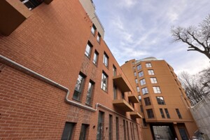 Продажа двухкомнатной квартиры в Львове, на ул. Клепаровская 15, район Клепаров фото 2