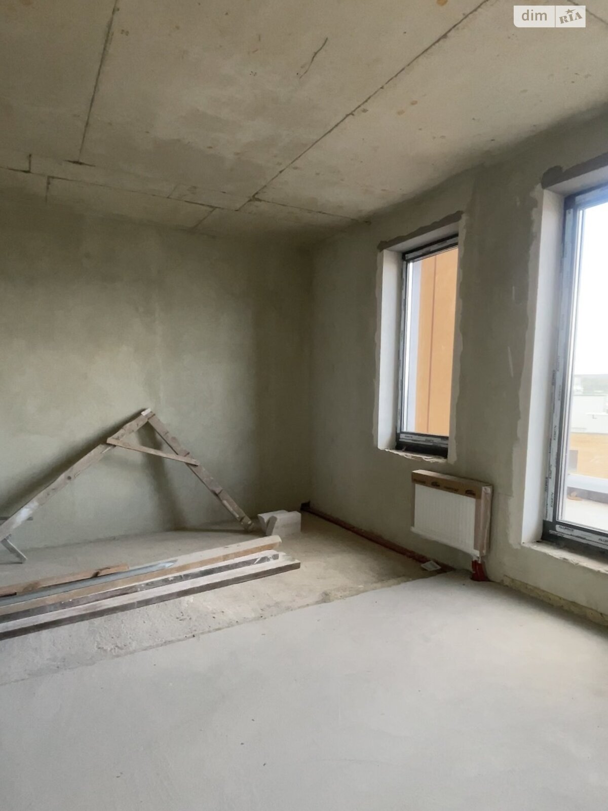 Продажа трехкомнатной квартиры в Львове, на ул. Клепаровская 15, район Клепаров фото 1