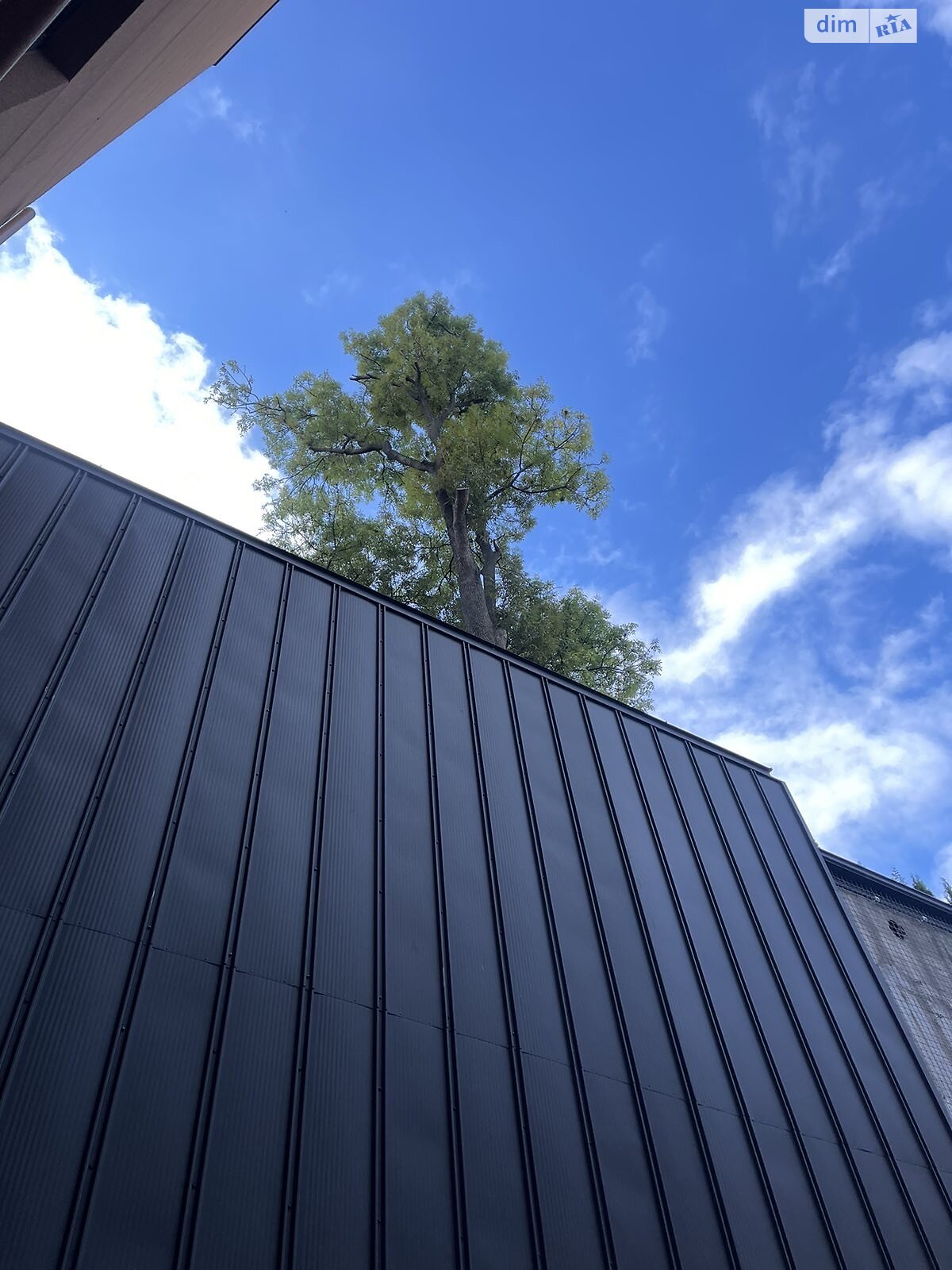 Продажа трехкомнатной квартиры в Львове, на ул. Клепаровская 15, район Клепаров фото 1