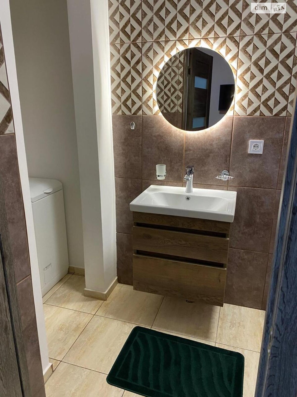 Продажа двухкомнатной квартиры в Львове, на просп. Шевченко, район Клепаров фото 1