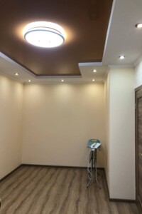 Продаж однокімнатної квартири в Львові, на вул. Шевченка Тараса 80, район Клепарів фото 2