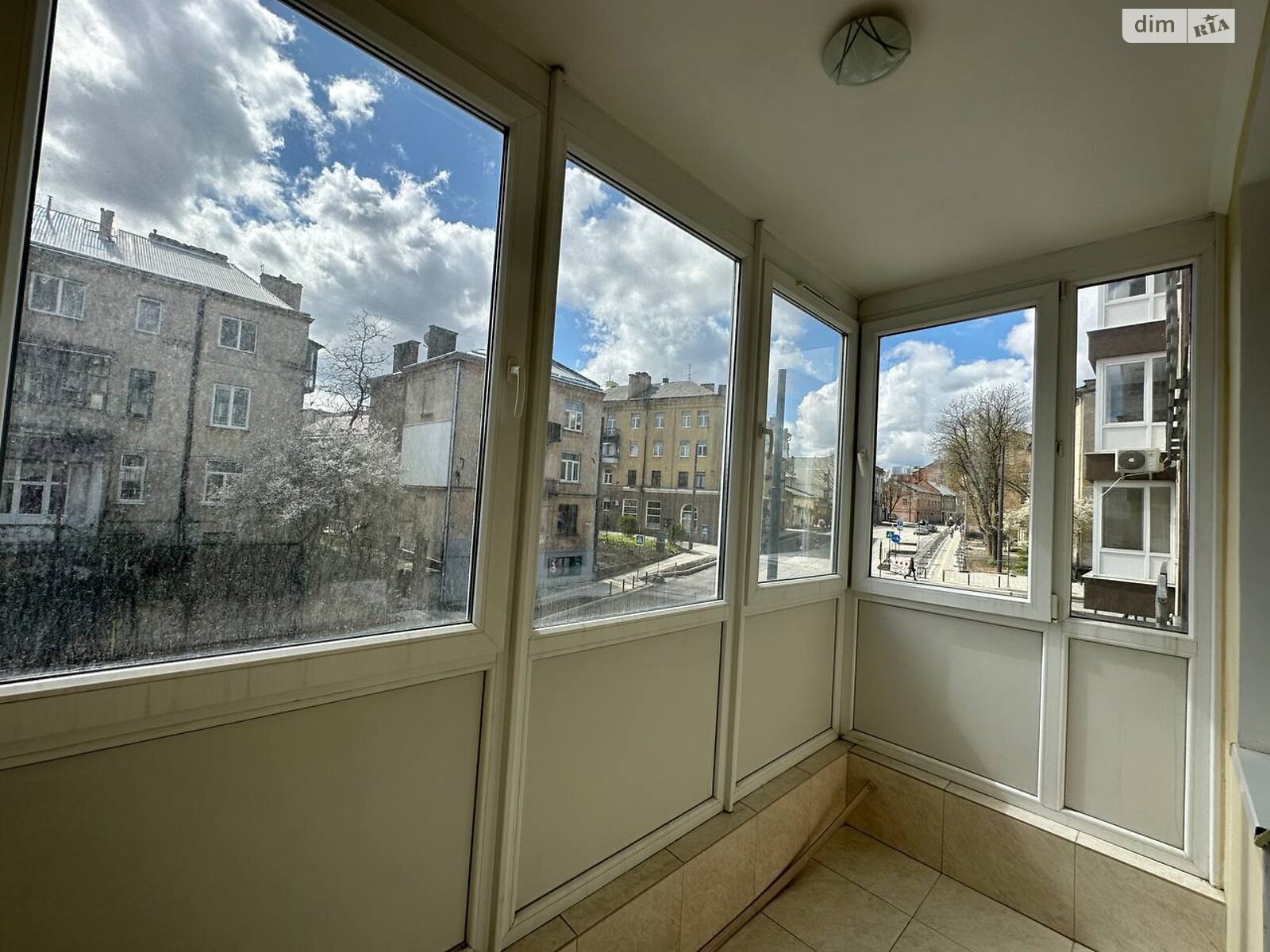 Продаж однокімнатної квартири в Львові, на вул. Шевченка Тараса 80, район Клепарів фото 1 Продаж однокімнатної квартири в Львові, на вул. Шевченка Тараса 80, район Клепарів фото 1