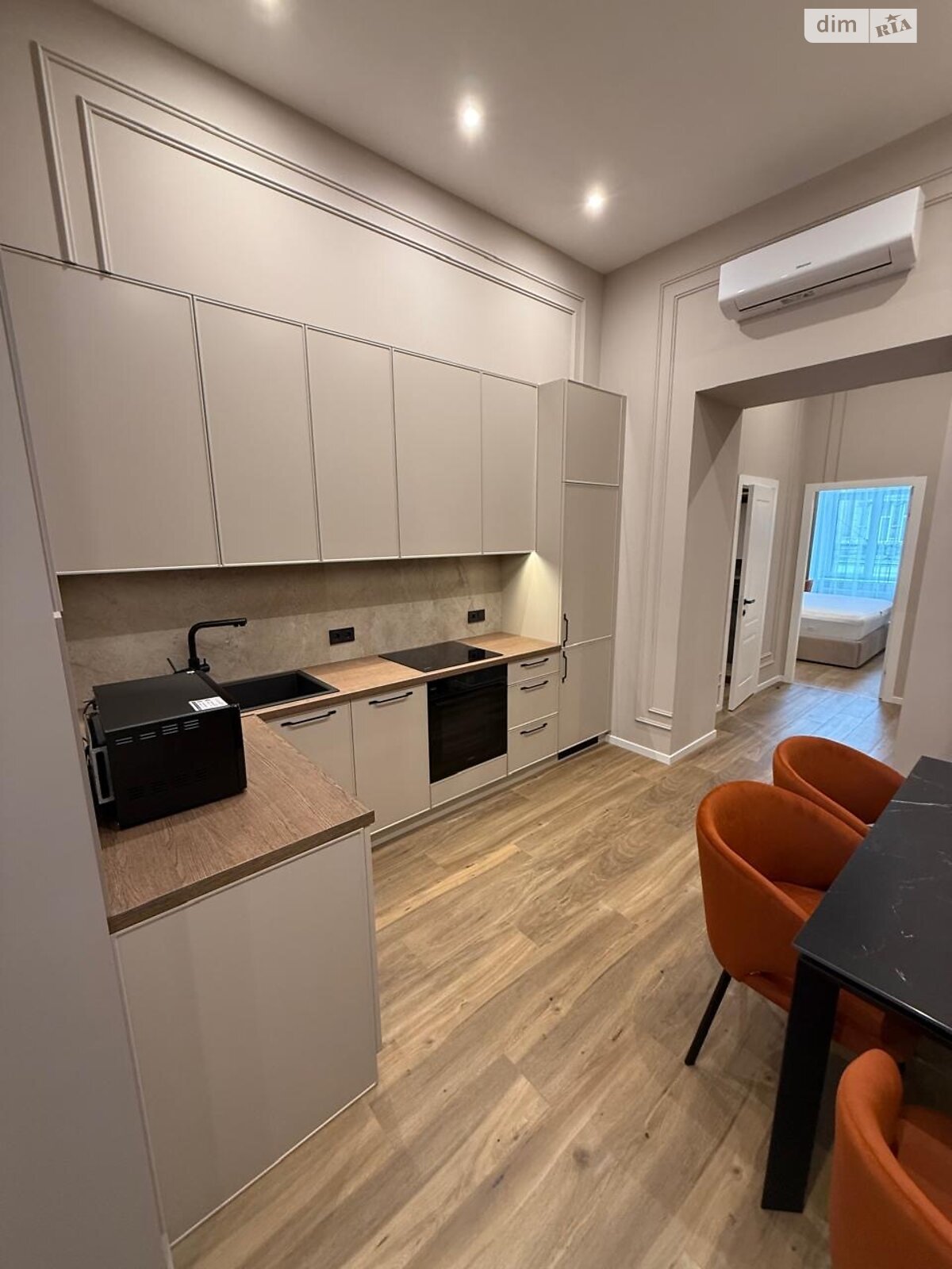 Продажа двухкомнатной квартиры в Львове, на ул. Шолом-Алейхема, район Клепаров фото 1 Продажа двухкомнатной квартиры в Львове, на ул. Шолом-Алейхема, район Клепаров фото 1