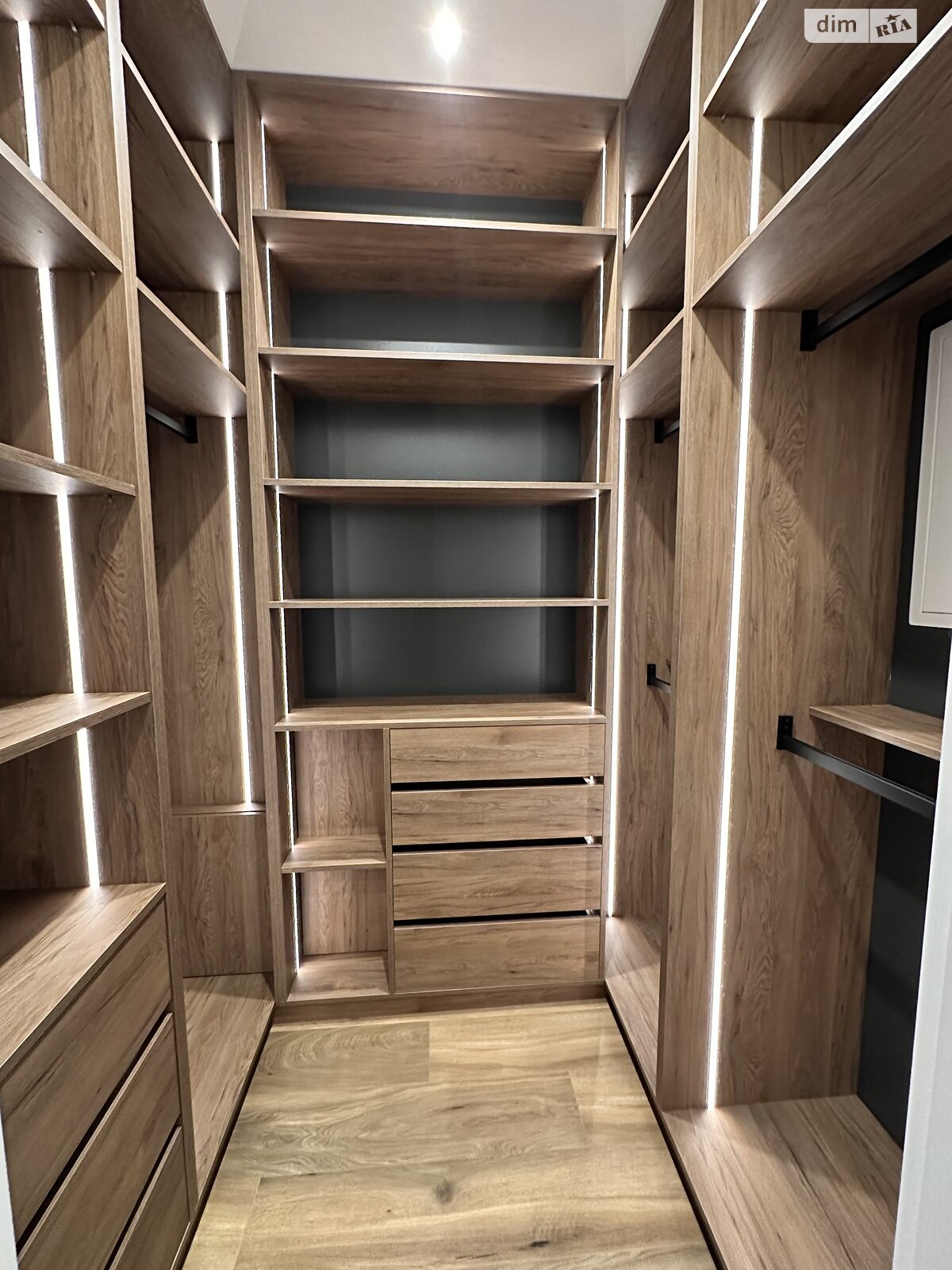 Продажа двухкомнатной квартиры в Львове, на ул. Шолом-Алейхема, район Клепаров фото 1 Продажа двухкомнатной квартиры в Львове, на ул. Шолом-Алейхема, район Клепаров фото 1