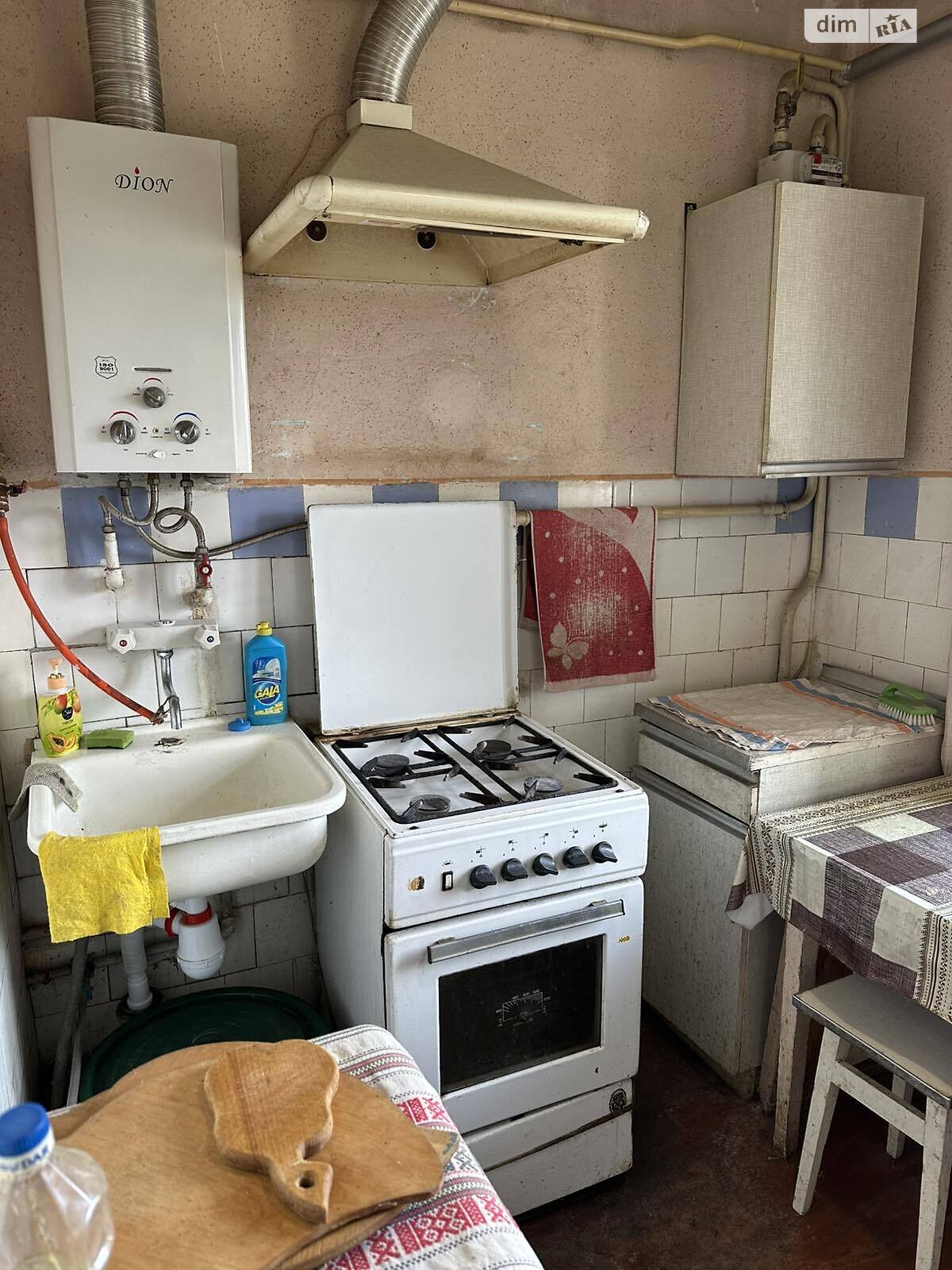 Продаж трикімнатної квартири в Львові, на вул. Золота, район Клепарів фото 1 Продаж трикімнатної квартири в Львові, на вул. Золота, район Клепарів фото 1