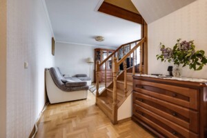 Продажа трехкомнатной квартиры в Львове, на ул. Золотая 18, район Клепаров фото 2