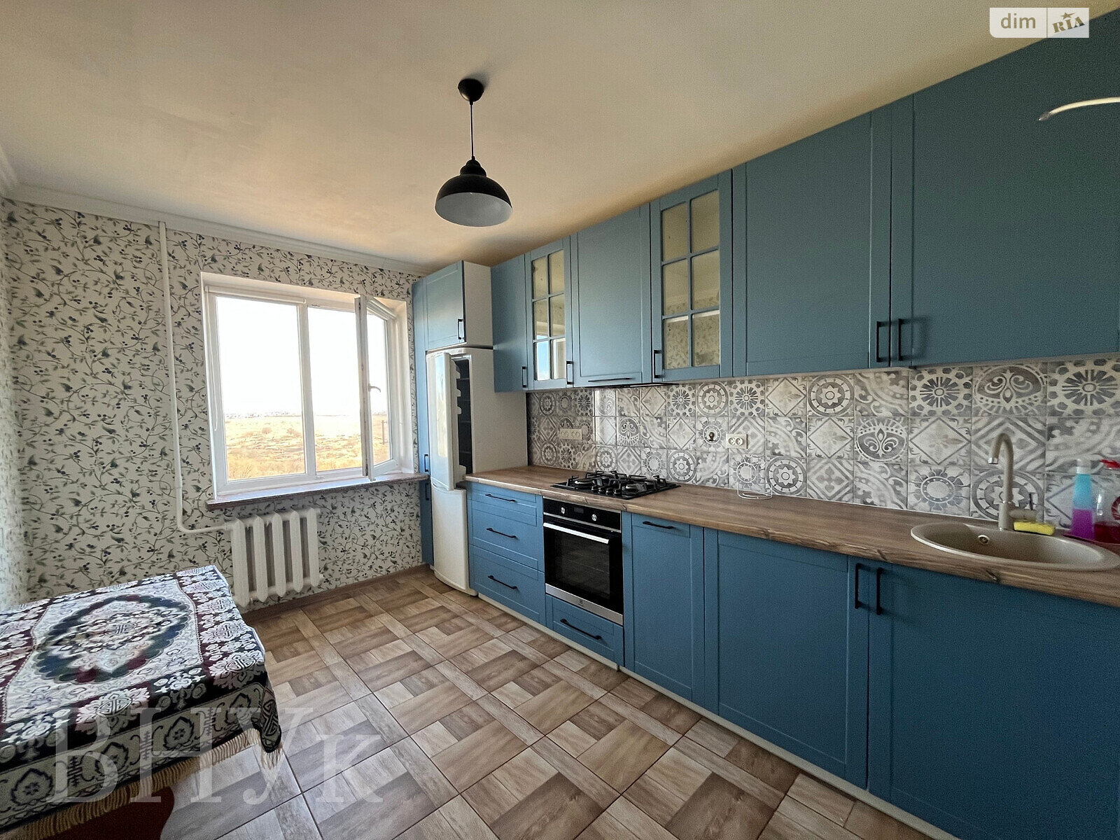 Продаж чотирикімнатної квартири в Львові, на просп. Червоної Калини, фото 1 Продаж чотирикімнатної квартири в Львові, на просп. Червоної Калини, фото 1
