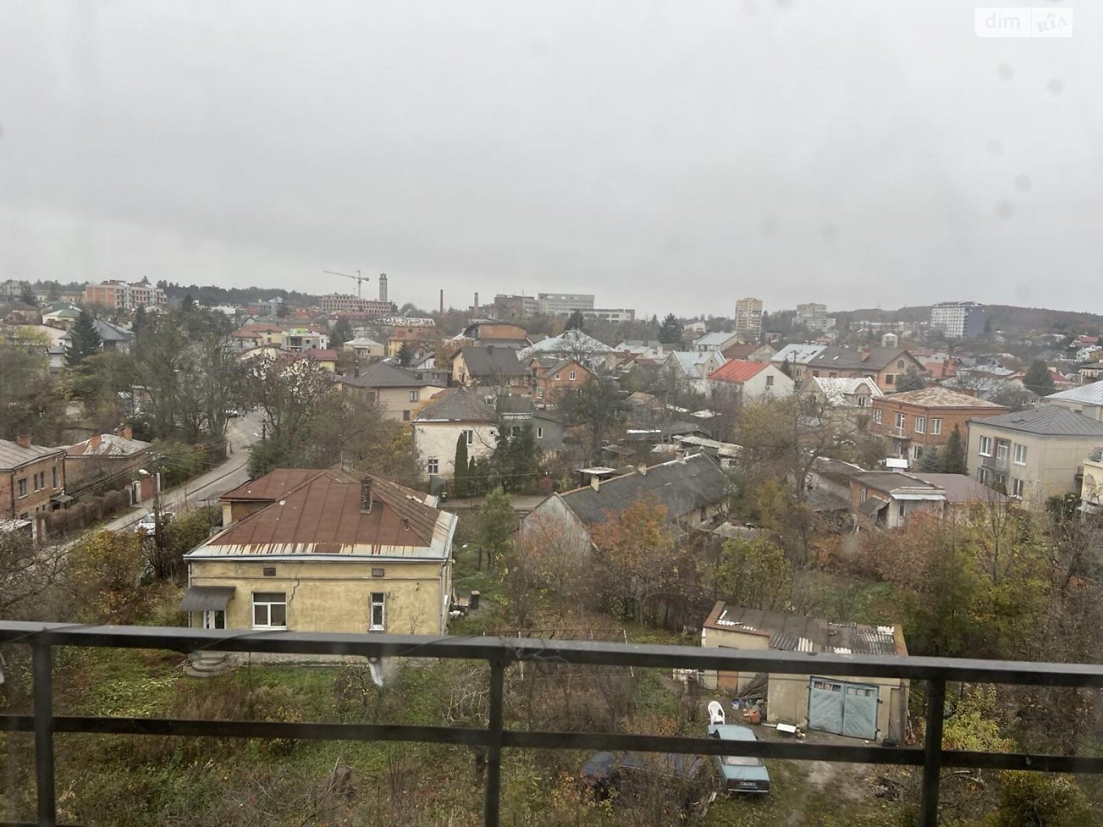 Продаж трикімнатної квартири в Львові, на вул. Глинянський Тракт, район Кривчиці фото 1 Продаж трикімнатної квартири в Львові, на вул. Глинянський Тракт, район Кривчиці фото 1