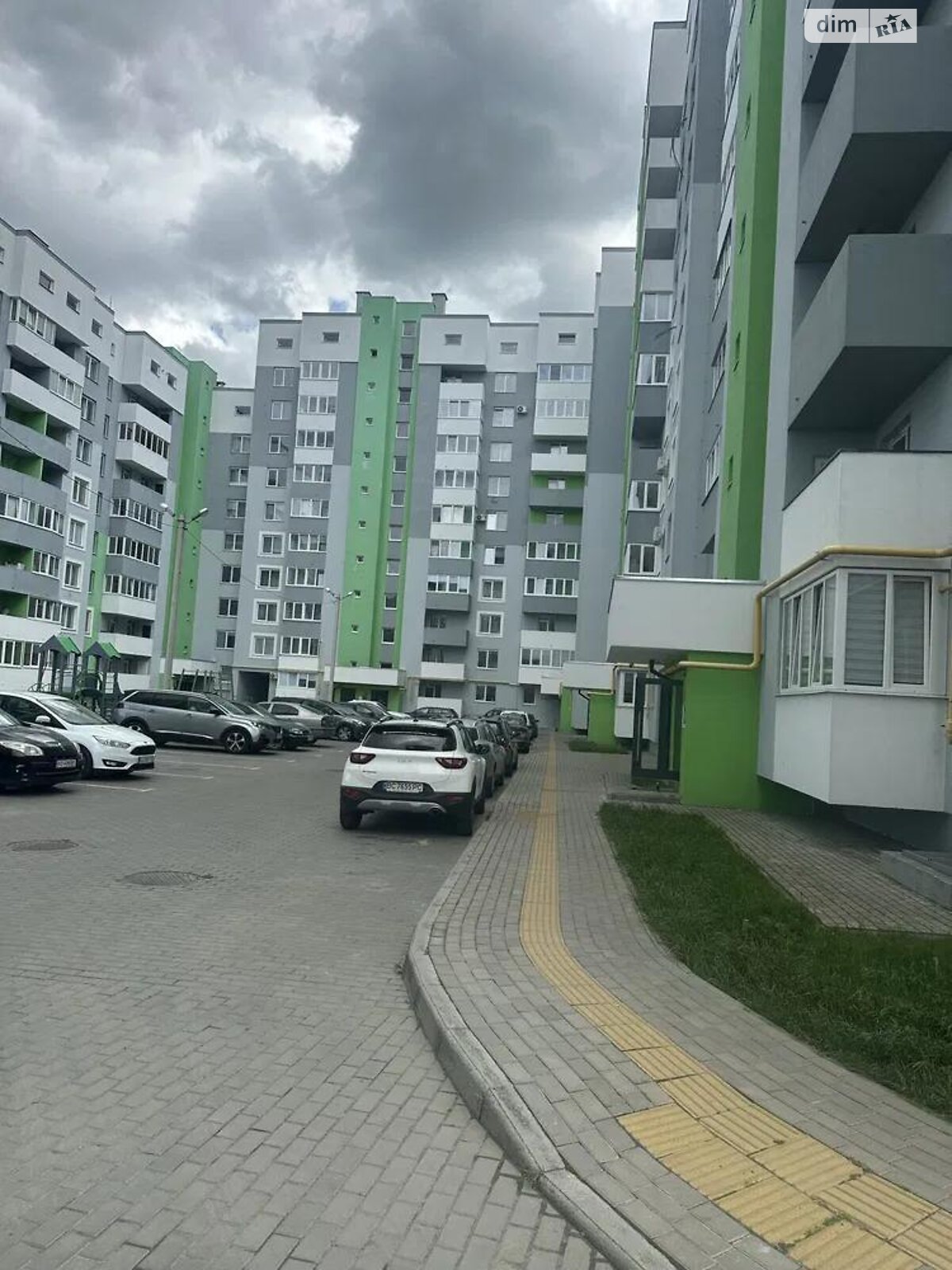 Продаж двокімнатної квартири в Львові, на вул. Глинянський Тракт, район Кривчиці фото 1