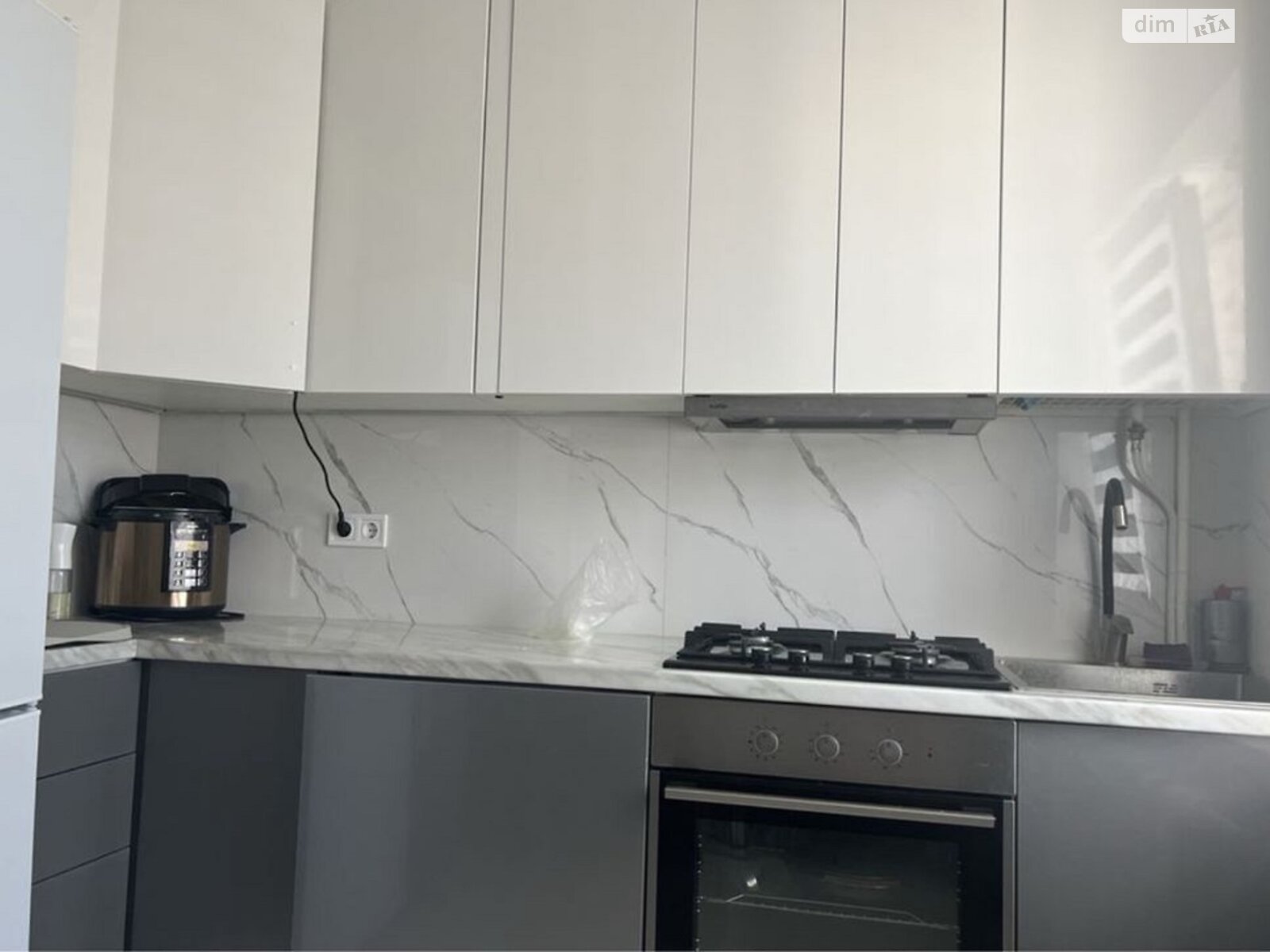 Продажа трехкомнатной квартиры в Львове, на ул. Глинянский Тракт 161Б, район Кривчицы фото 1