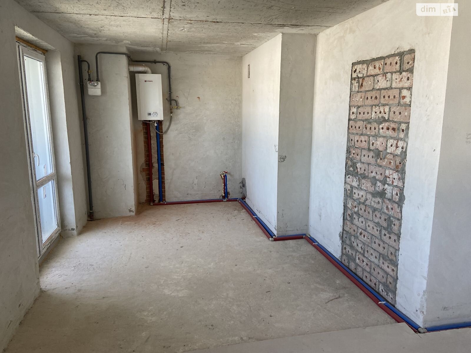 Продаж трикімнатної квартири в Львові, на вул. Глинянський Тракт, район Кривчиці фото 1 Продаж трикімнатної квартири в Львові, на вул. Глинянський Тракт, район Кривчиці фото 1