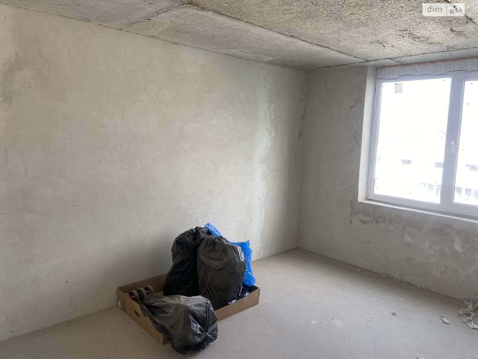 Продаж трикімнатної квартири в Львові, на вул. Глинянський Тракт, район Кривчиці фото 1 Продаж трикімнатної квартири в Львові, на вул. Глинянський Тракт, район Кривчиці фото 1