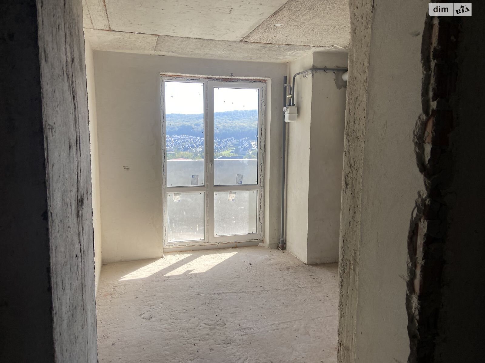 Продаж трикімнатної квартири в Львові, на вул. Глинянський Тракт, район Кривчиці фото 1 Продаж трикімнатної квартири в Львові, на вул. Глинянський Тракт, район Кривчиці фото 1