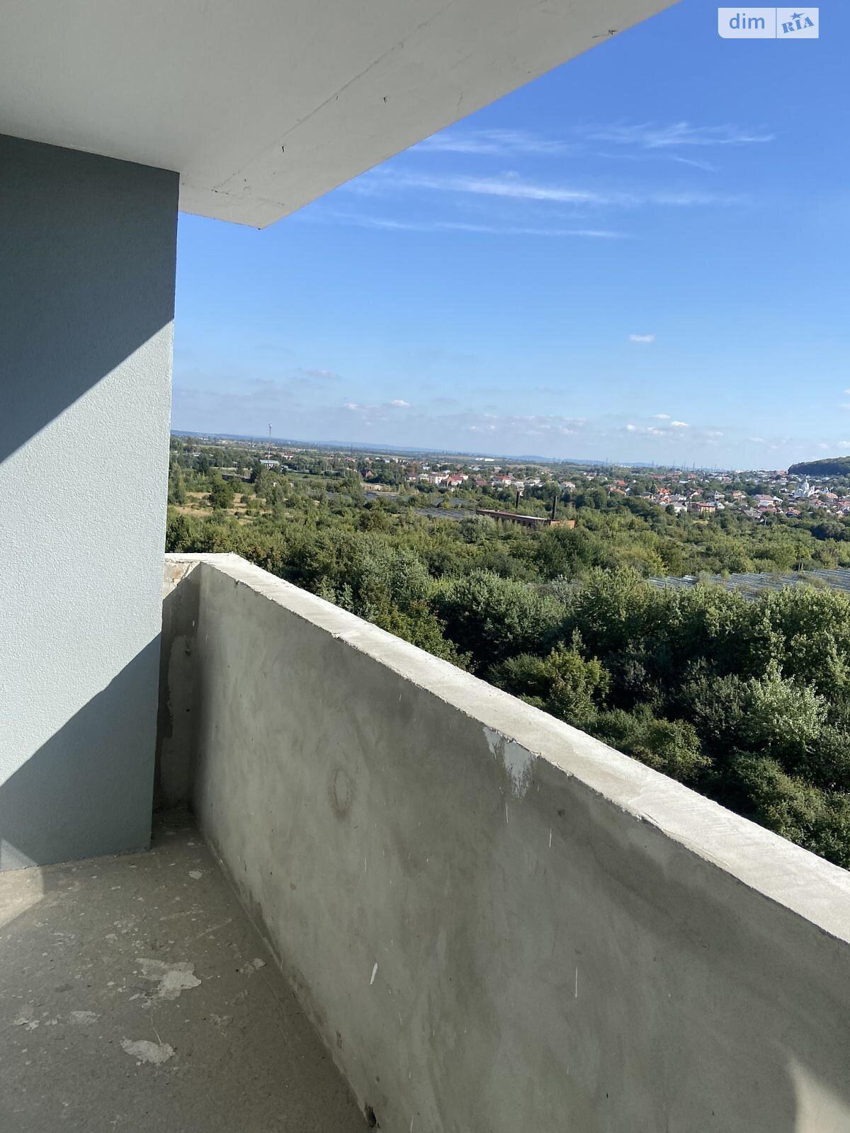 Продаж трикімнатної квартири в Львові, на вул. Глинянський Тракт, район Кривчиці фото 1 Продаж трикімнатної квартири в Львові, на вул. Глинянський Тракт, район Кривчиці фото 1