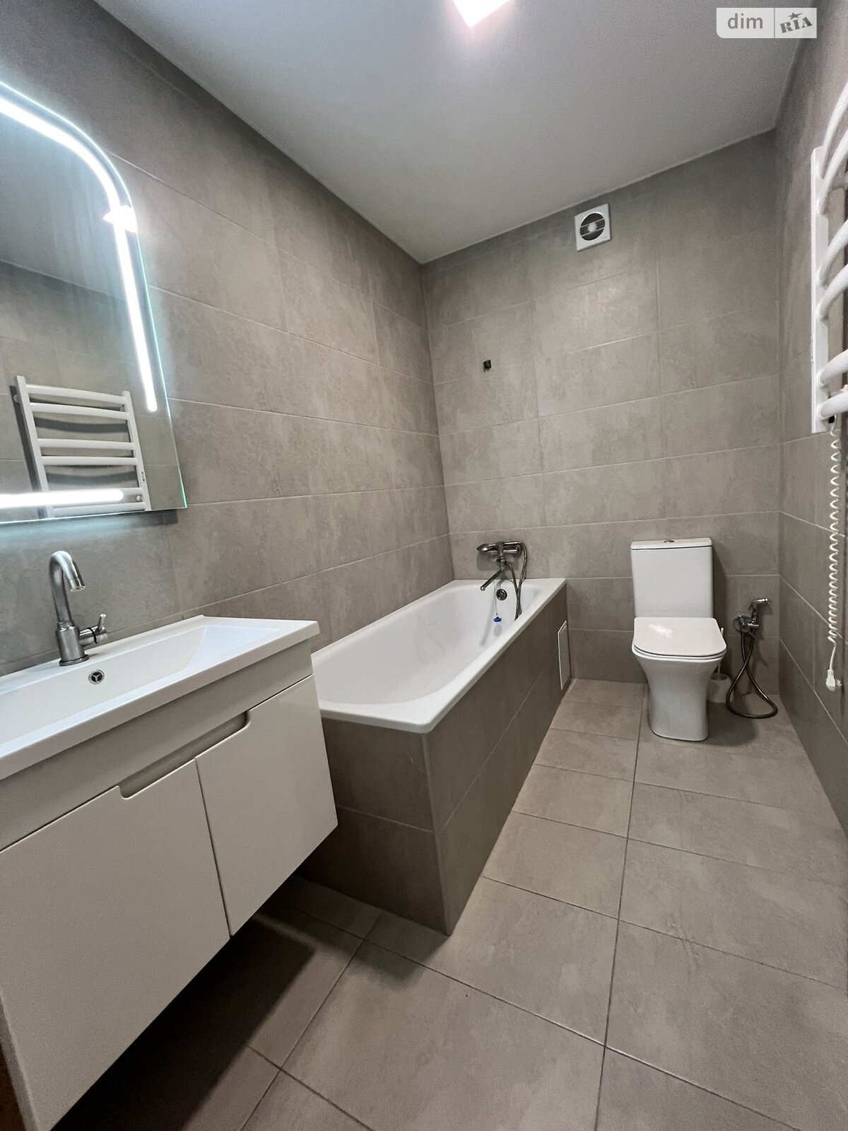 Продажа однокомнатной квартиры в Львове, на ул. Глинянский Тракт, район Кривчицы фото 1 Продажа однокомнатной квартиры в Львове, на ул. Глинянский Тракт, район Кривчицы фото 1